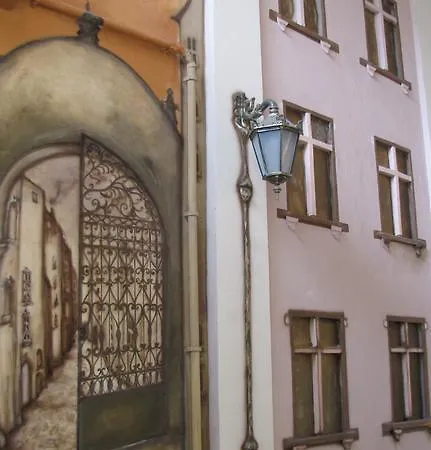 Klimatyczne Mieszkanie W Kamienicy Apartment